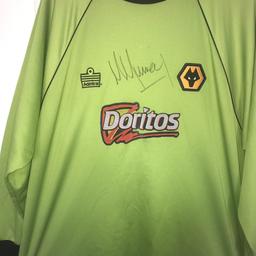 Signed Wolverhampton Wanderers Goalkeeper shirt signed by Matt Murray.

The Wolves keeper wore this shirt in the 2002/2003 Play-off winning season.
There is no COA but I can provide photographic evidence of Murray signing the shirt.
Open to sensible offers. Any questions please do not hesitate to message. Many thanks