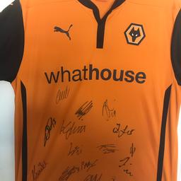 Signed Wolverhampton Wanderers Shirt from the 2014/2015 season. The Wolves shirt is signed by Kenny Jackett and 15 members of the first team squad.

The shirt was collected by former Wolves goalkeeper Phil Parkes but has no COA.

Any questions please do not hesitate to ask.