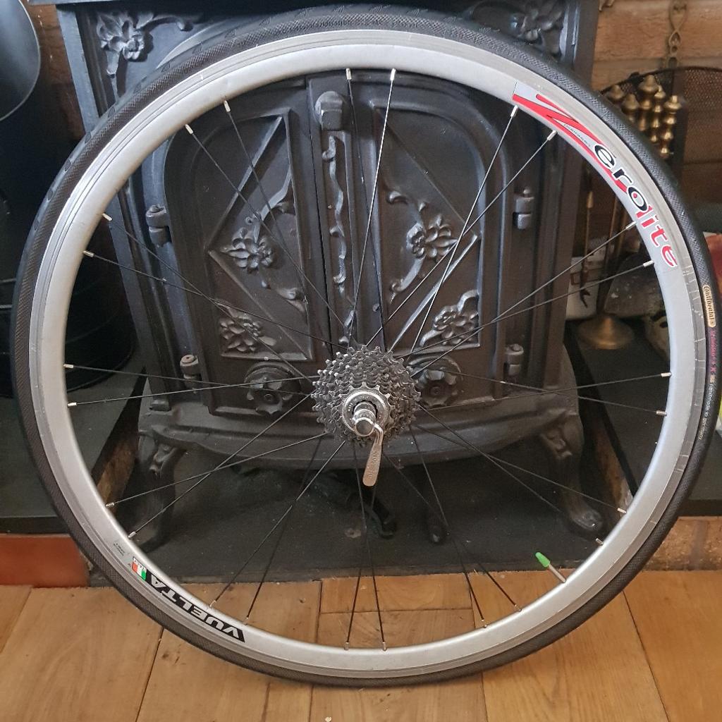 vuelta zerolite 700c wheelset in LE17 Harborough for 60.00 for