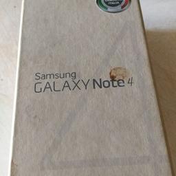vendo Samsung Galaxy note 4 buona condizione funziona bene  un po' rovinato dietro. vendo con 4 batterie un Glass