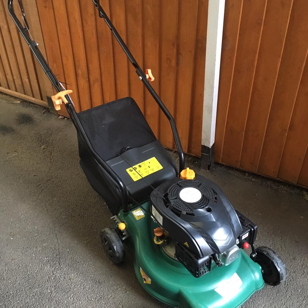 Bq lawn mowers petrol hot sale