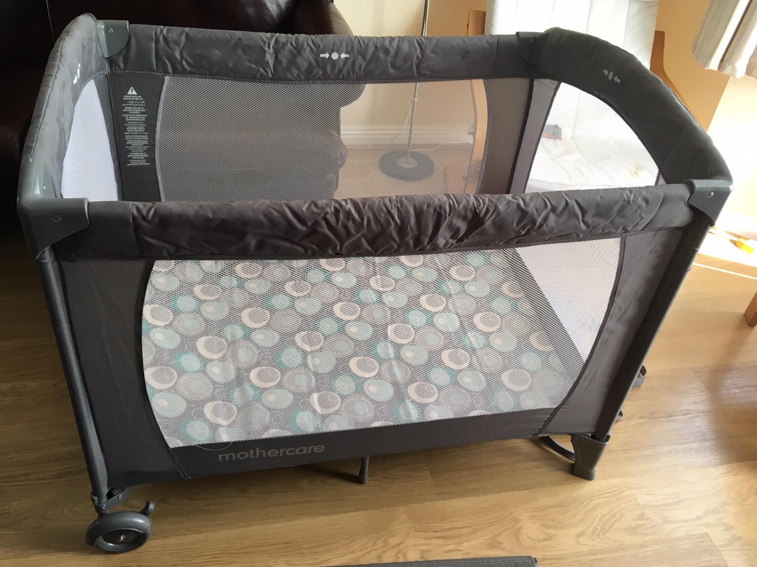 mothercare travel cot how to