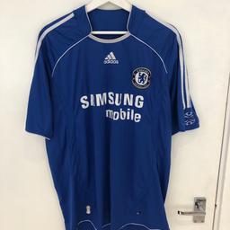 * Chelsea Home Shirt (2004/05)
* Size L 
* Great Condition (9/10)
* Call/Text 07453888671 
* No silly offers/Time wasters pls 
* Pet & Smoke free house 
* Check out my other items