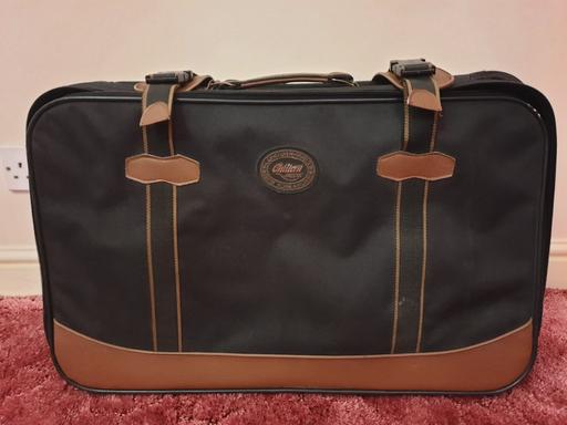 Buy & Sell Darlaston Walsall - Photos for suitcase