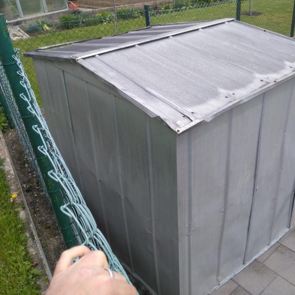 Metall Gerätehaus Geräteschuppen Gartenhaus in Odenbach für € 50,00 zum