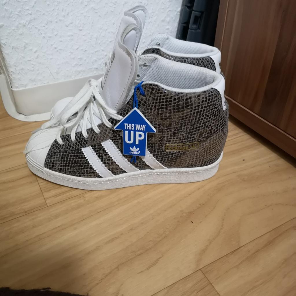 Adidas keilabsatz online