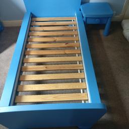 Toddler bed and bedside table, in good used condition. From smoke and pet free home.

Mattress has 2 stains on as shown in picture from spilt drink.