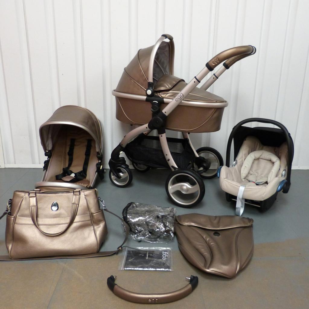 Egg hollywood hot sale travel system