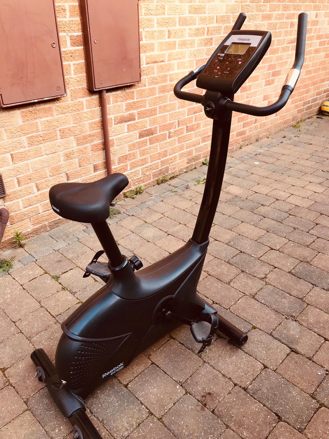 Reebok edge best sale exercise bike