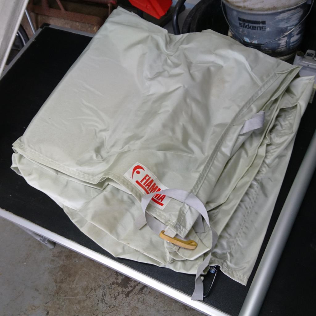 alu terrassenberdachung mit markise Unterdachmarkise nach Ma