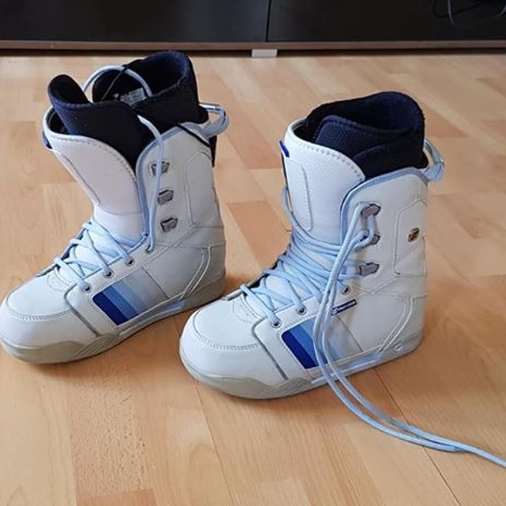 Snowboard inkl. Bindung und Schuhe in 91611 Lehrberg für 100,00 € zum Verkauf Shpock DE
