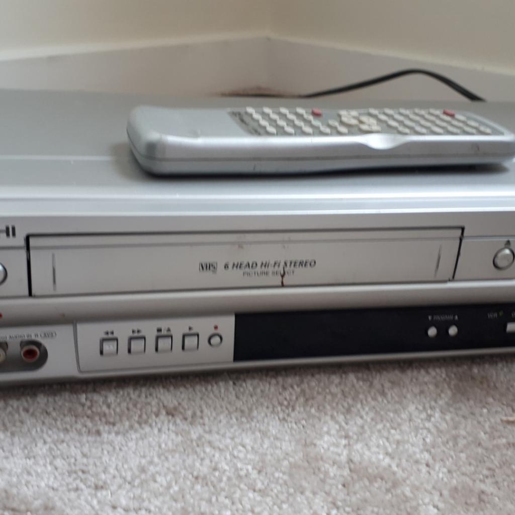 Hitachi DVD VCR VHS combo with video Plus in KT1 London for £15.00 for