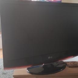 apart from 1 small scratch in the top right, which you can hardly see, this tv is in good condition. it has been used for a gaming screen for a pc. Selling because we have upgraded.