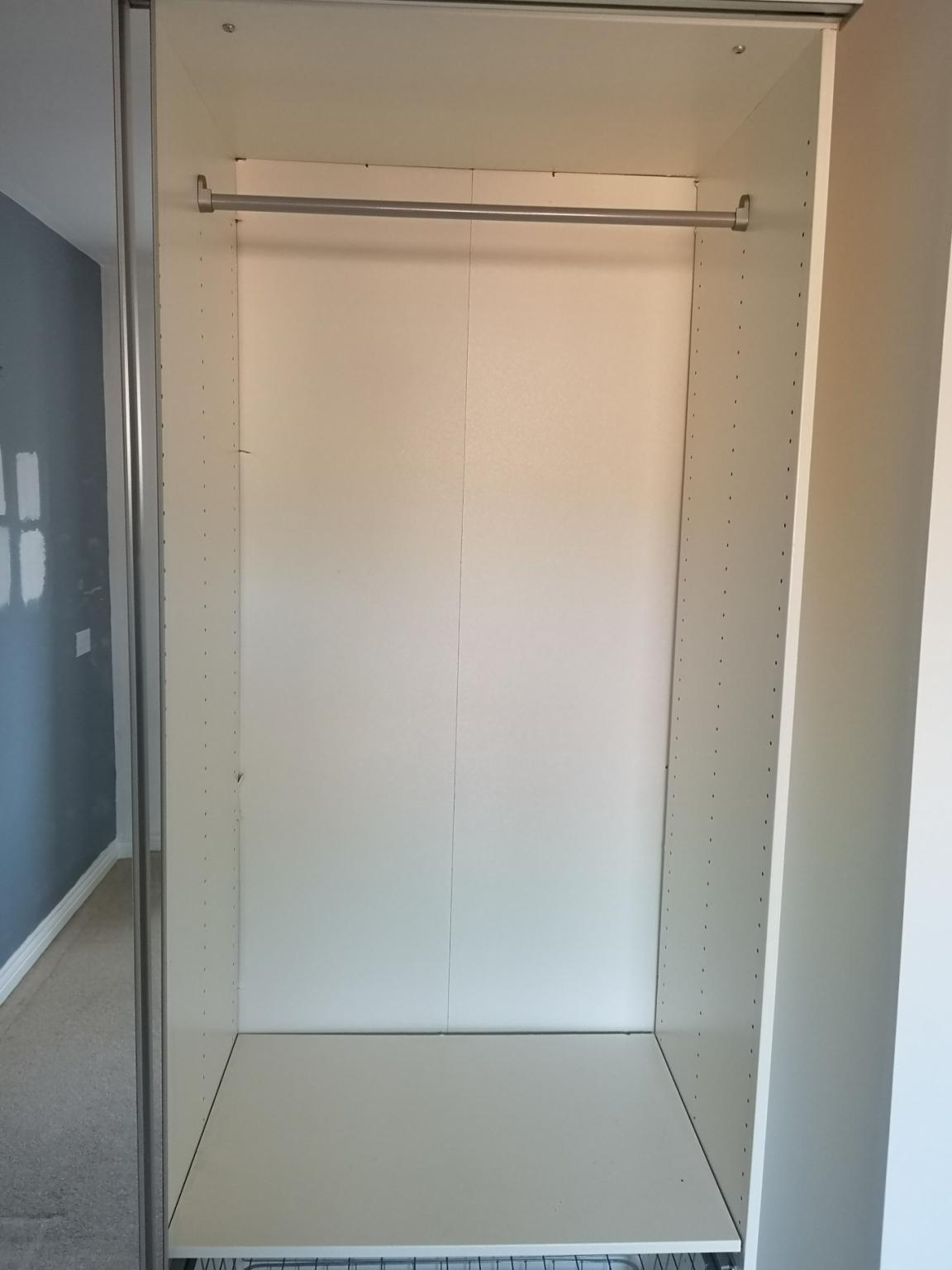 IKEA large wardrobe with sliding glass doors. in WS3 Walsall für 75,00