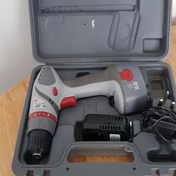 Power drill in really good condition include the battery charger and the original box for sale.
Collection only.