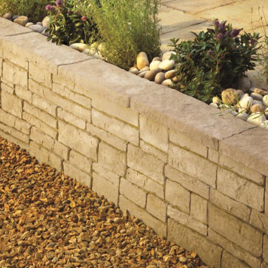 Bradstone Old Town Walling Blocks in M32 Trafford für £ 125,00 zum ...