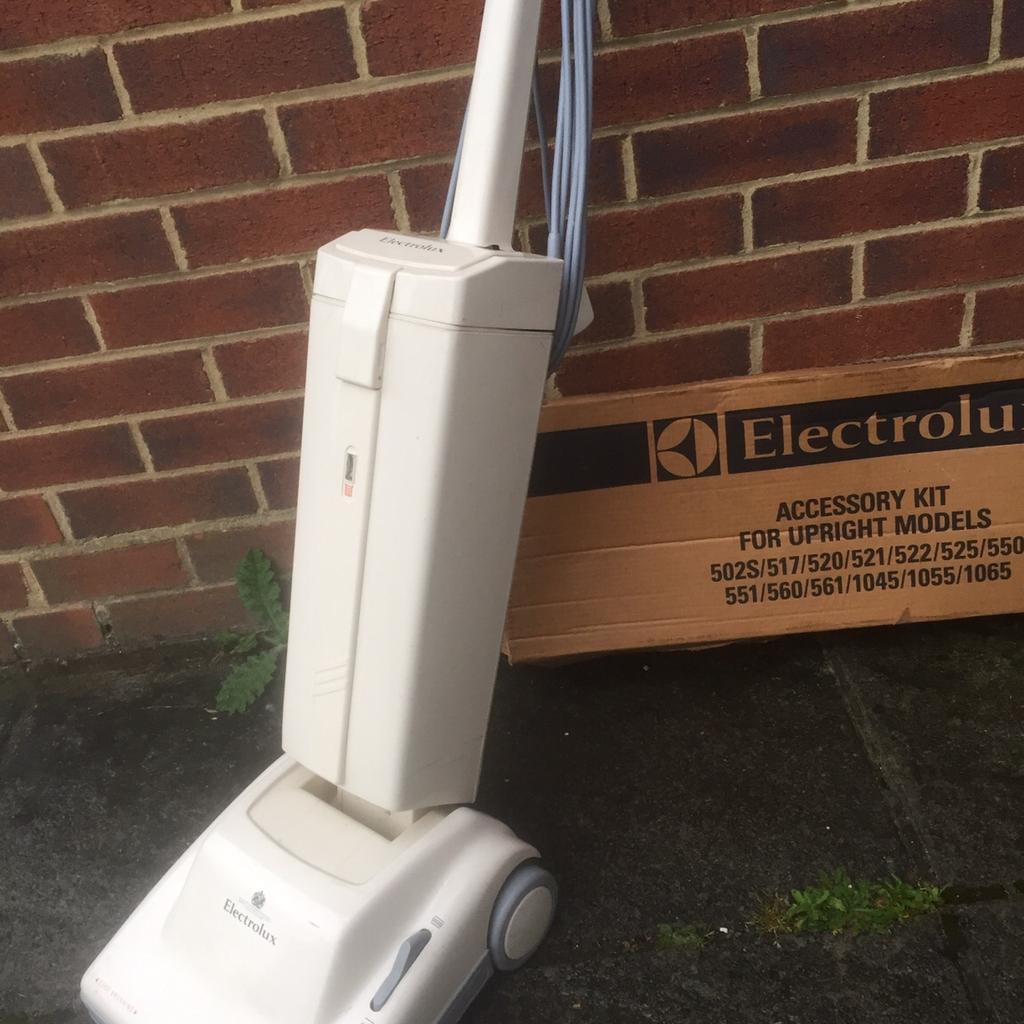 Electrolux Upright Vacuum Cleaner in BR2 Bromley for £10.00 for sale