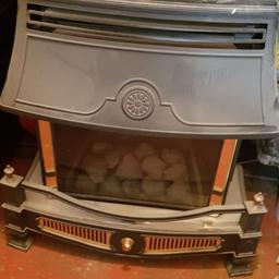 Working gas fire. Has been in storage for a couple of months so needs a bit of a wipe down. £25 ono