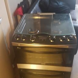 zanussi gas cooker twin ovens Exellent condition