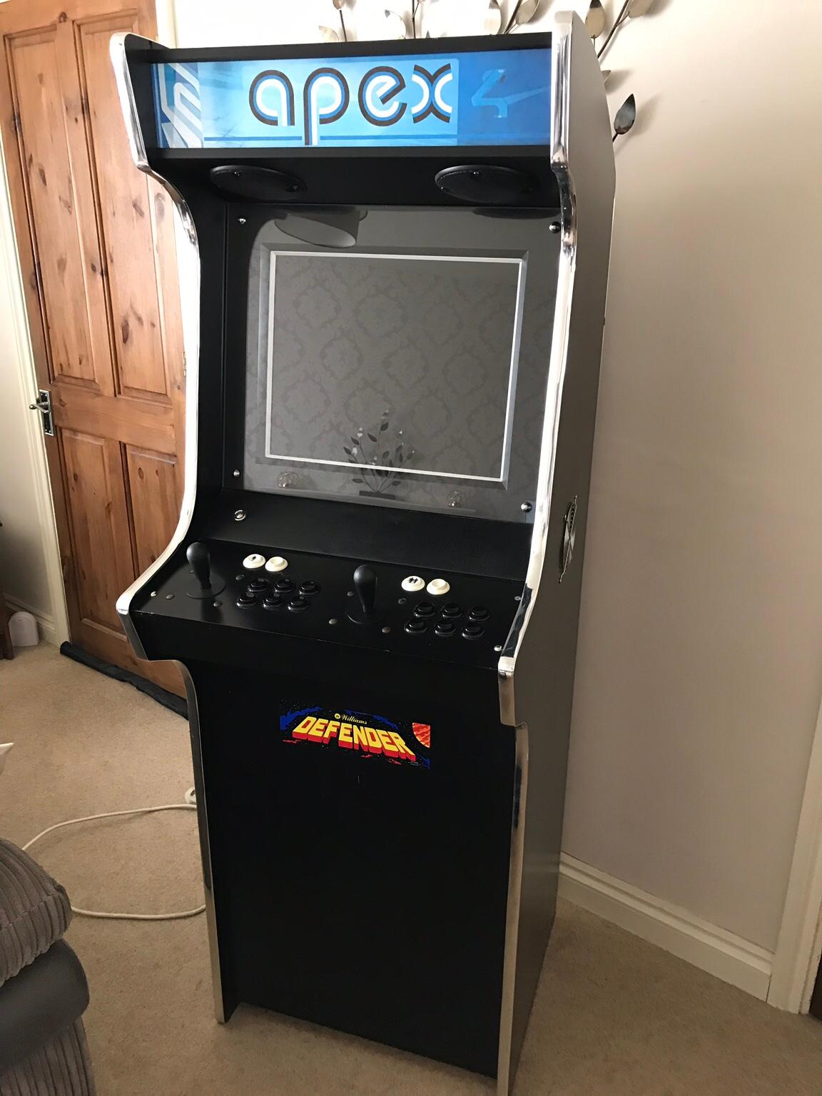 Full Size Arcade Cabinet With S Of Games In Wollaston F R