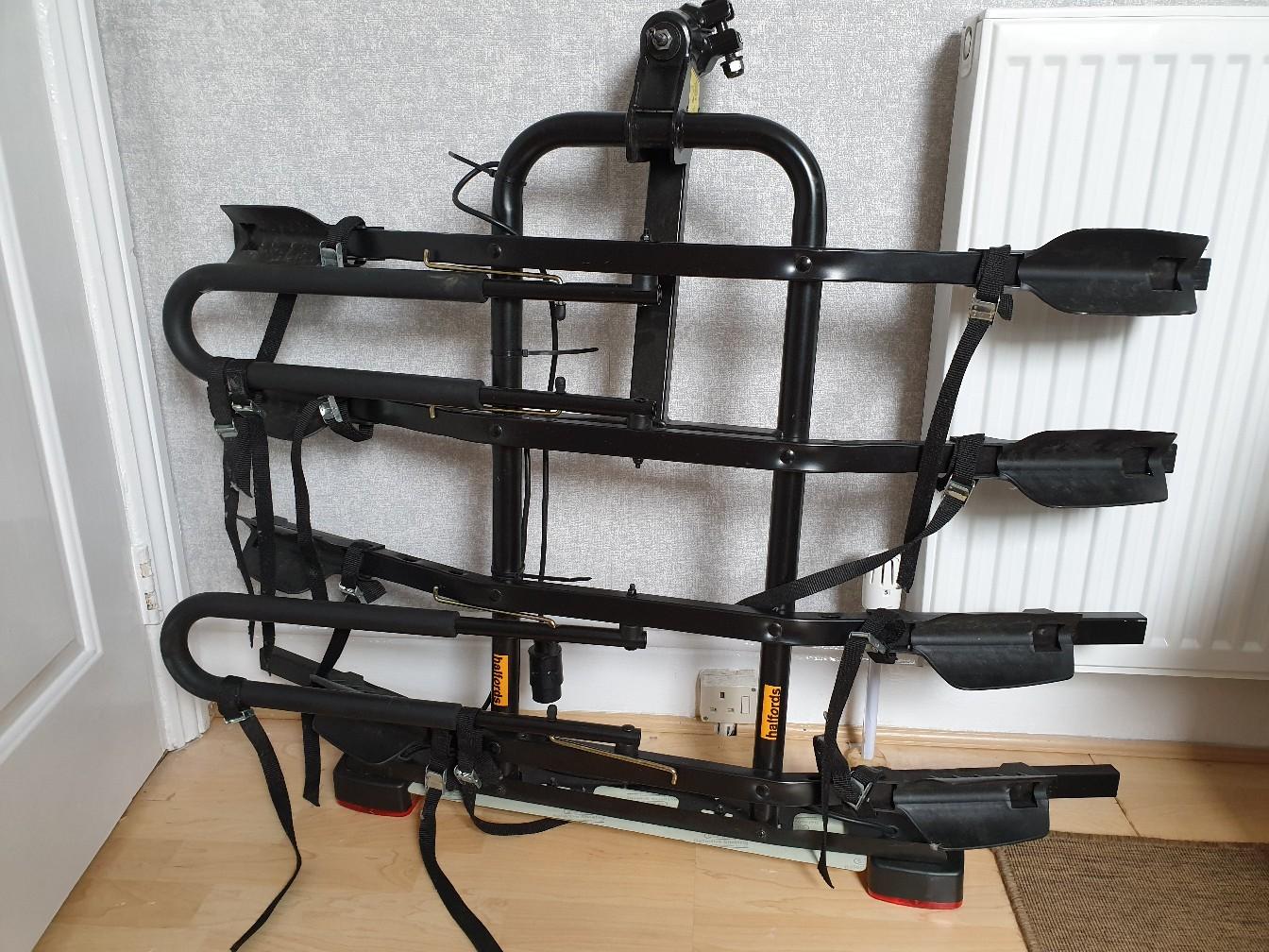 Halfords platform towbar bike carrier 262068 in NE26 Tyneside for £80.00 for sale Shpock