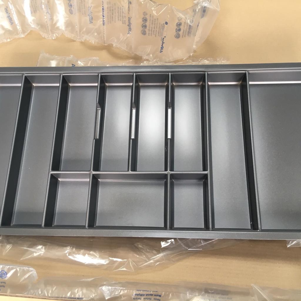 New Wren Kitchen Cutlery Draw Insert in RM13 Havering for £18.00 for