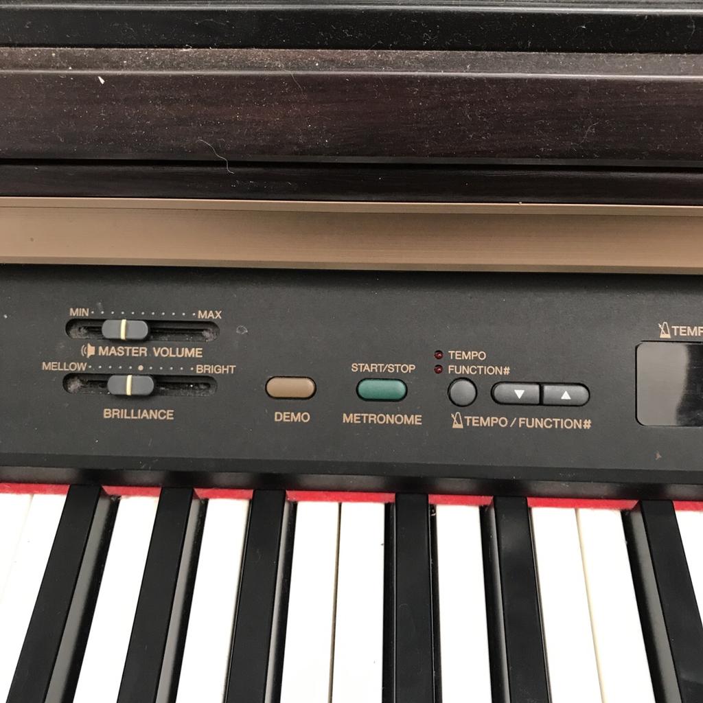Yamaha YDP223 electric piano in B31 Birmingham for £300.00 for sale