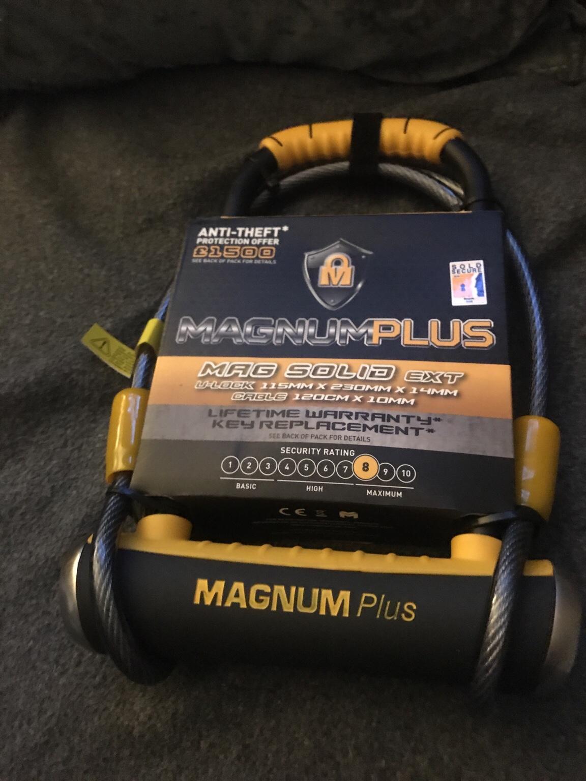 Magnum Plus U lock with cable brand new in RM10 Dagenham für 50,00 ...