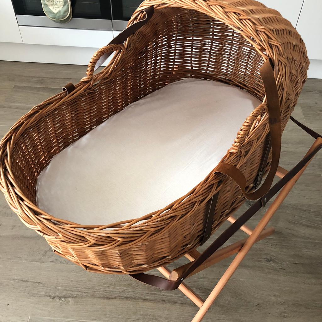 Large Moses basket/Willow Crib in AL2 Albans für £ 25,00 zum Verkauf Shpock AT
