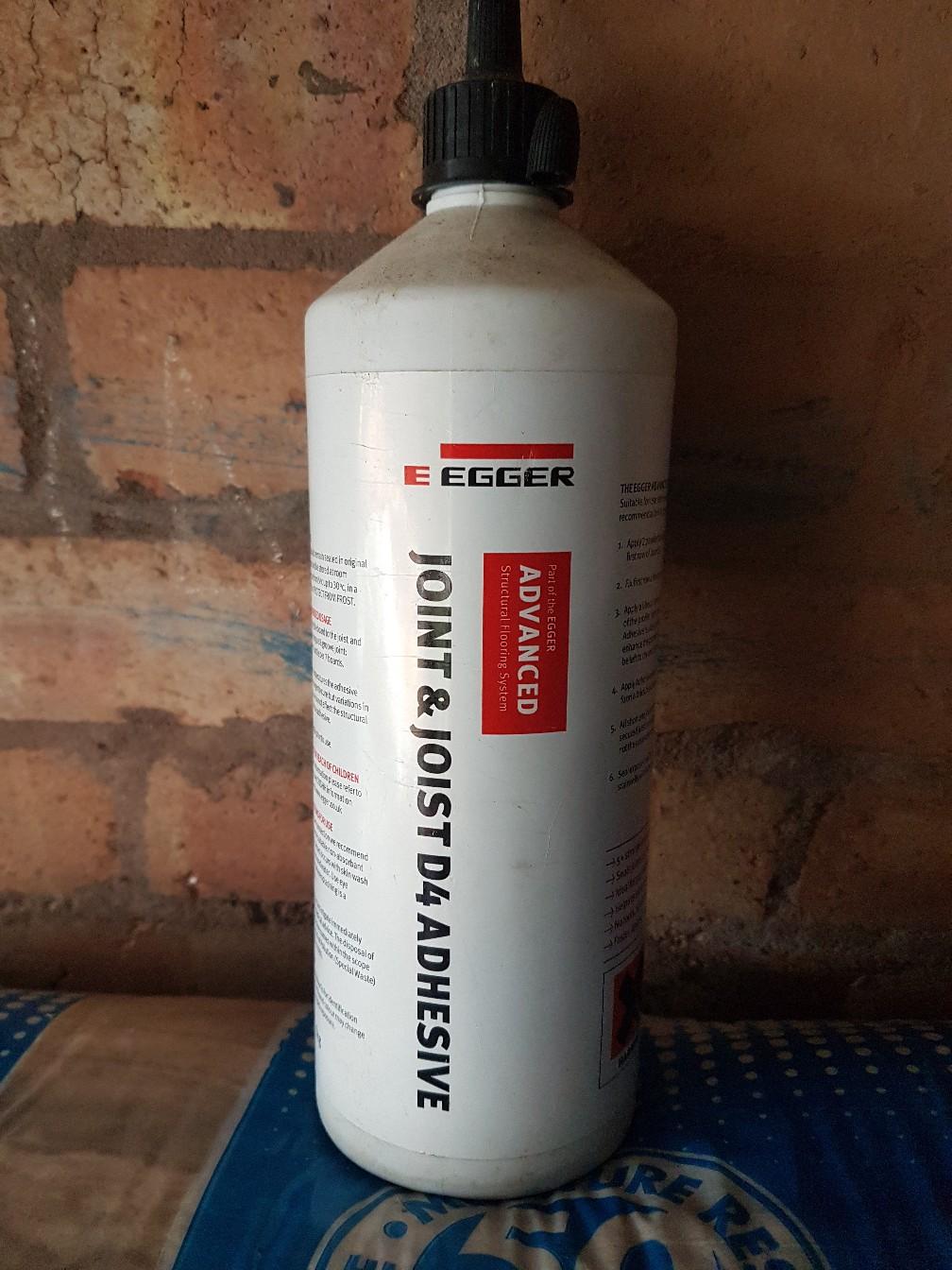 Egger joint and joist adhesive glue in CV10 Bedworth for £3.00 for sale