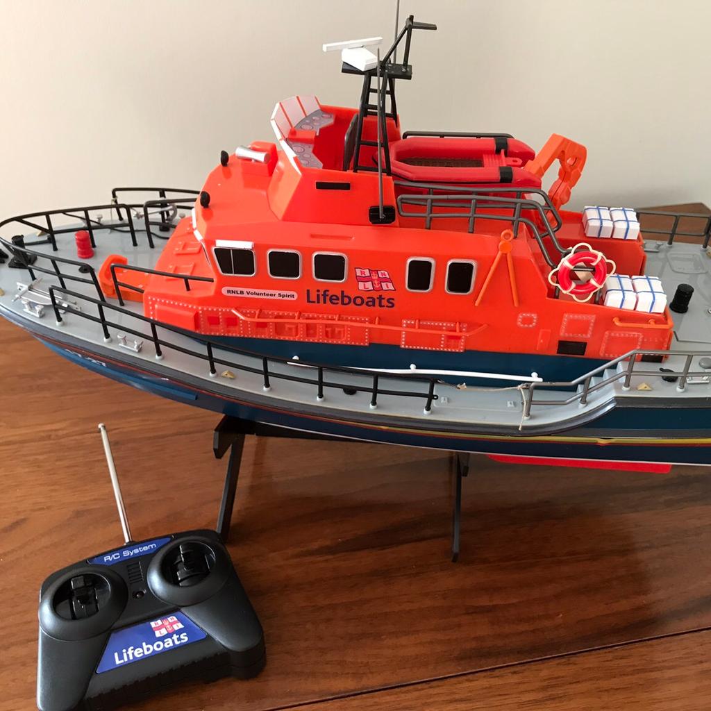RNLI Severn Radio Control Lifeboat in FY8 Fylde for £55.00 for sale