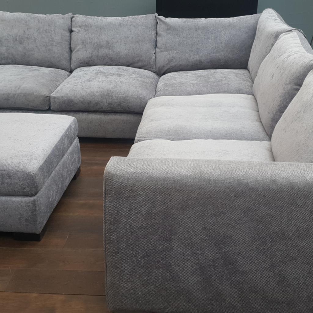 Sofology Majestic Corner Sofa & Footstool in LE67 Leicestershire für £