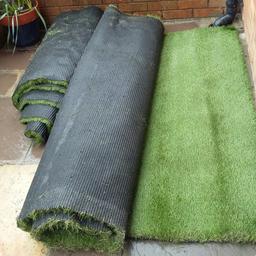2x pieces artificial good quality grass....1x 13ft x  6ft...1x  13ft x 3ft....so round about 3,9 x 2.7  mts.....BUYER TO COLLECT......