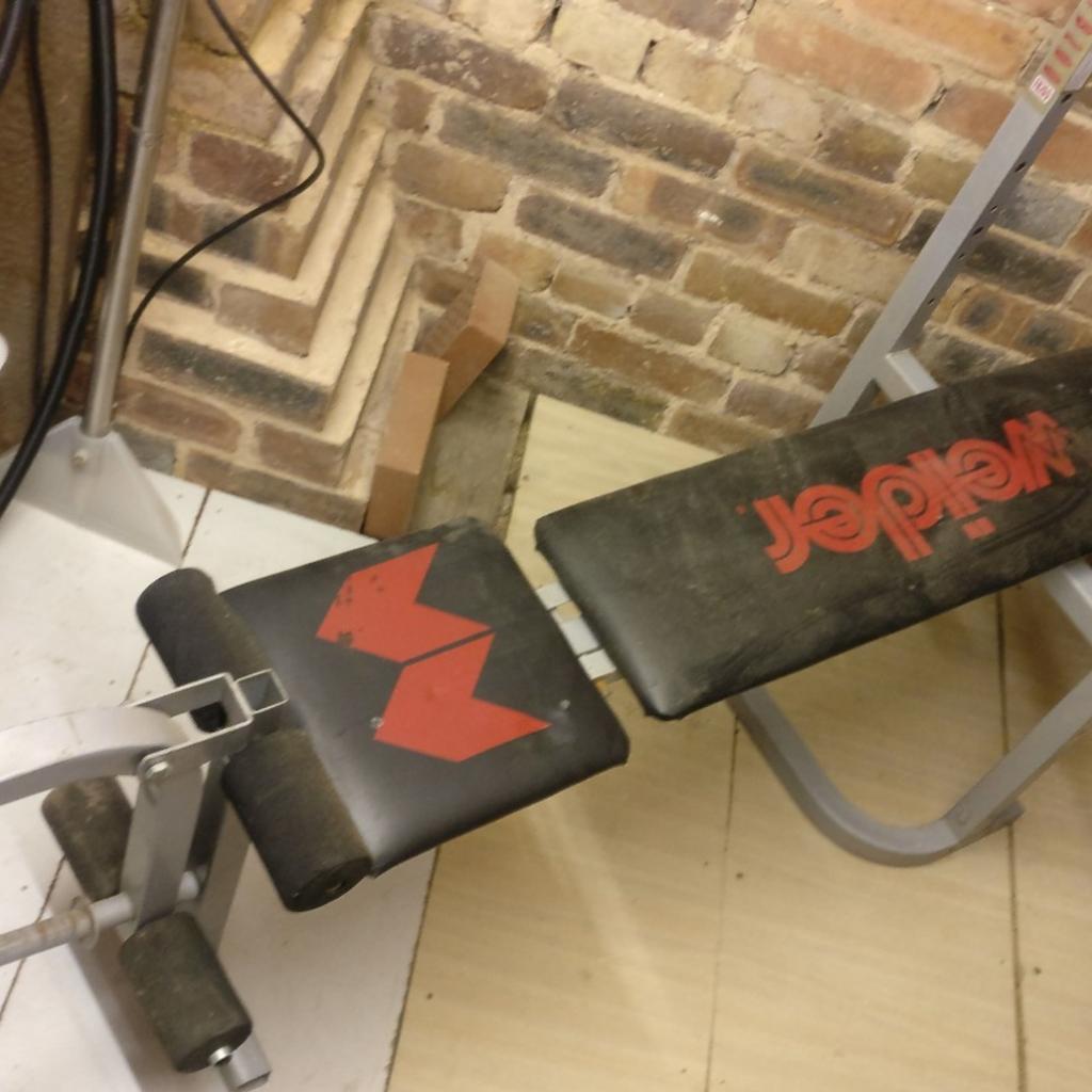 Weider FB200 weight bench in B63 Dudley for 5.00 for sale Shpock