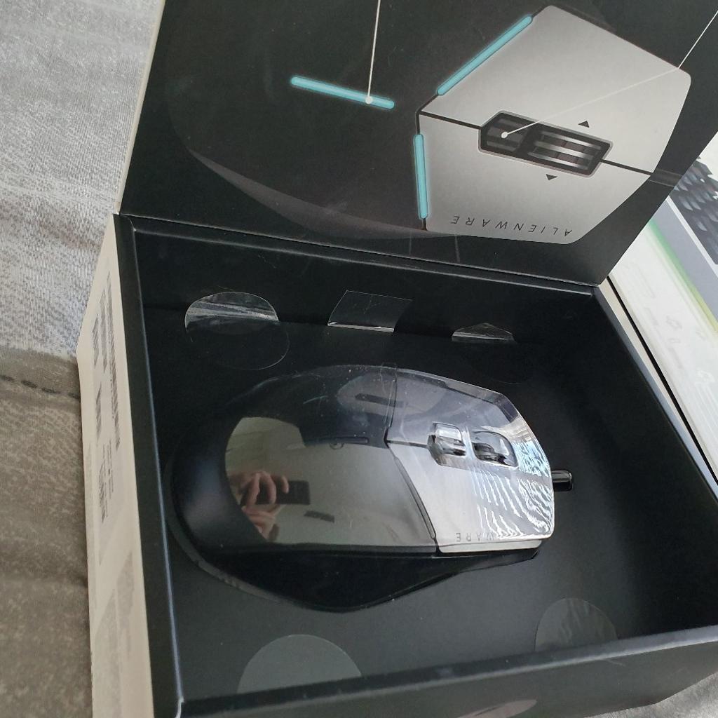 Alienware Keyboard (Advanced Pro) and Mouse ( in NP12 Blackwood für 80 ...