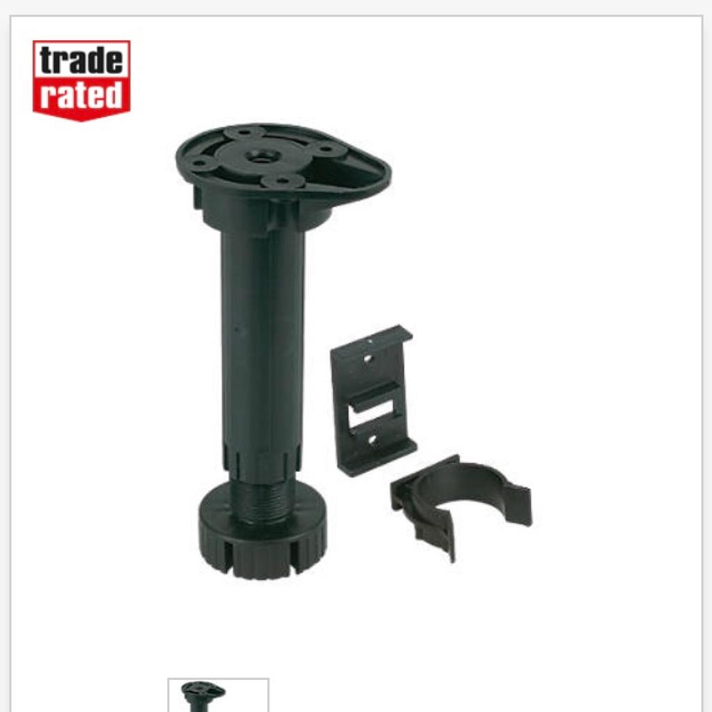 Hafele Kitchen Plinth Feet in DY10 Wyre Forest für £ 10,00 zum Verkauf