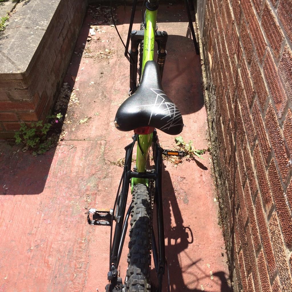 Apollo Gradient Bike in Houghton Regis für 45,00 £ zum Verkauf | Shpock DE