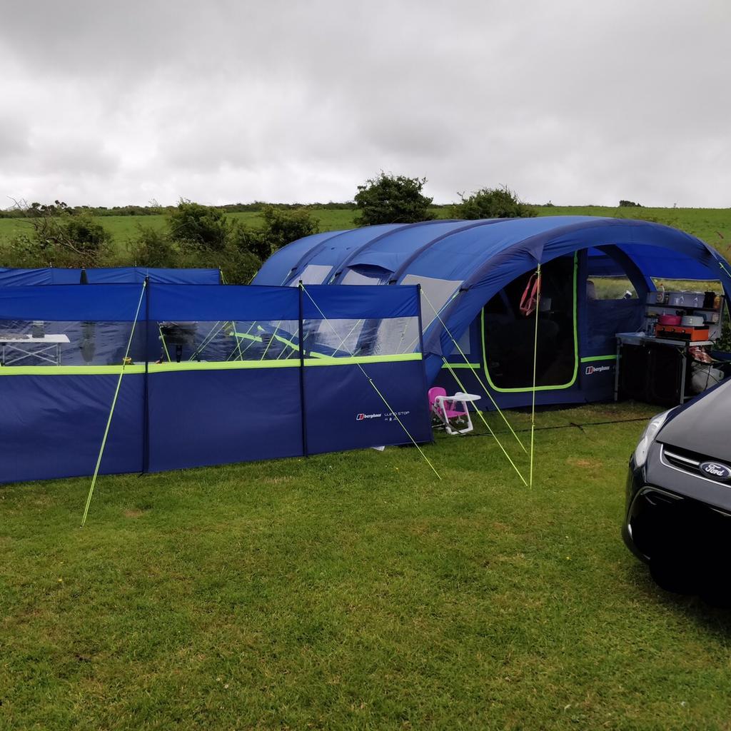 Berghaus air outlet 6xl family tent