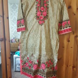 Grab a summer bargain! Never been worn pure lawn ladies 3 piece shalwar kameez. Wrong size hence selling. Collection from Accrington can deliver locally for petrol costs or can post with payment made first via paypal.