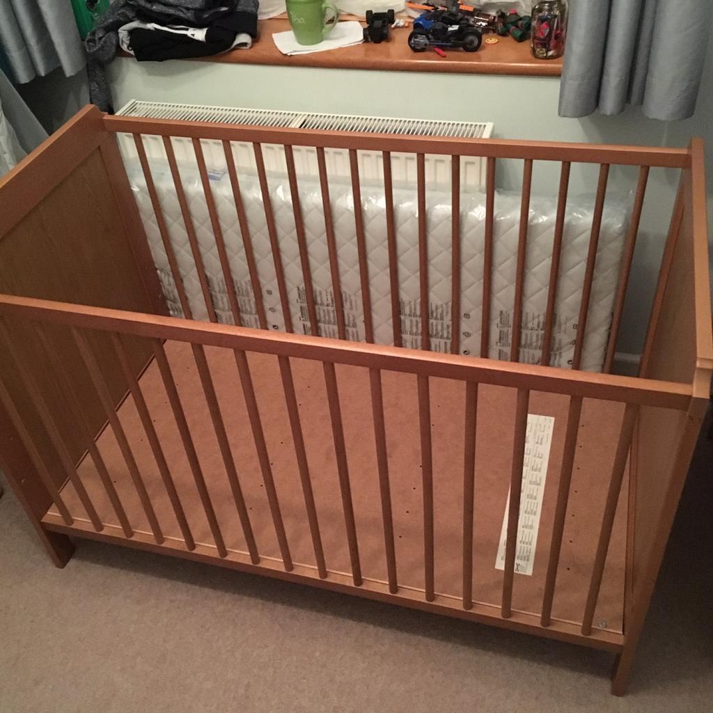 Ikea Leksvik Baby Toddler Cot in HA8 London for 10.00 for sale Shpock