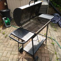 BBQ available, in used condition but still has a lot of life left in it.

Can be used as a single side or opens up fully for when you have lots of people round. Used it to cook for about 20 people.

No longer needed as almost built my own.

Collection only.