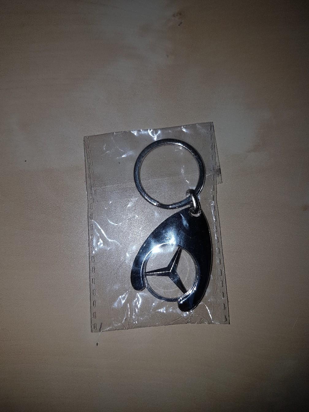 Personalisiertes Foto Schlüsselanhänger Mit E-Ink Display - Individuelles Geschenk