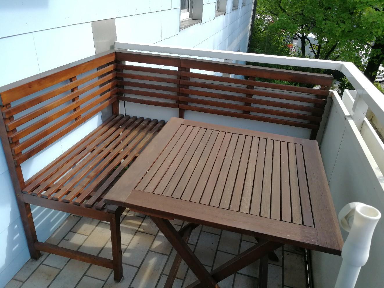 Balkonmöbel Eckbank mit Tisch in 81737 München für 80,00 € zum