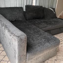 Even has an extra piece that pulls out to use like a sofa bed

We moving into a new place where we won’t be needing a sofa so we letting go of our brand new couch can be dismantled for easy moving.

Negotiable on price