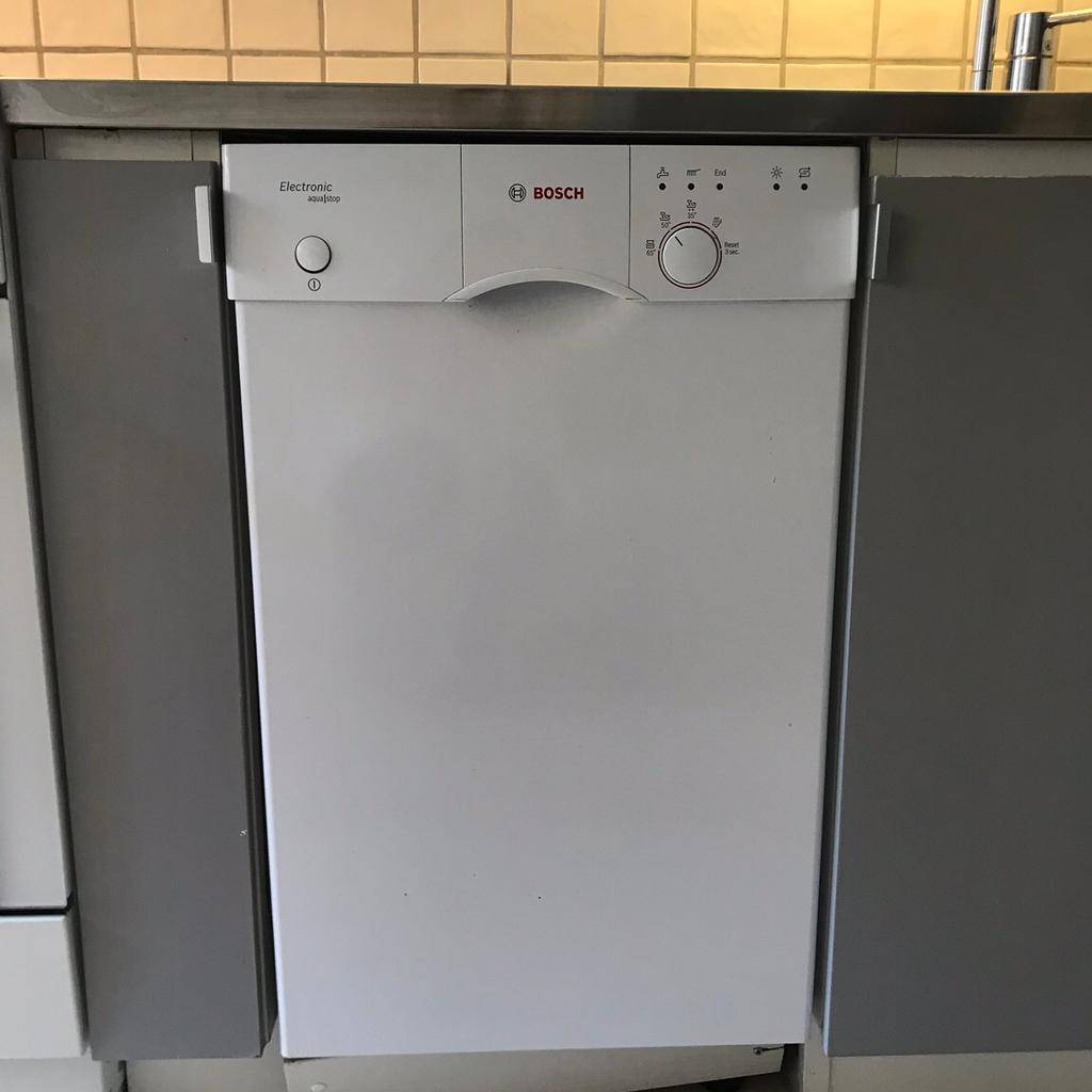 komplett-k-k-inkl-vitvaror-2500kr-in-11827-stockholm-f-r-2-500-00-sek