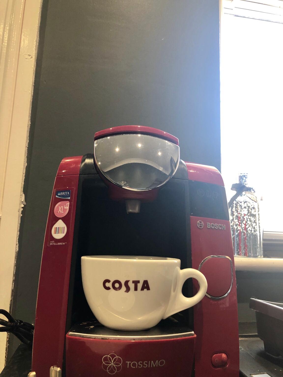 Red Tassimo coffee machine in DL3 Darlington for £20.00 for sale Shpock