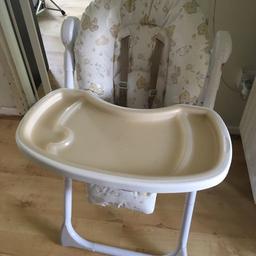High chair for sale.
No longer needed
Good condition just a small rip in the back of the chair. As shown on photos pay for on collection.