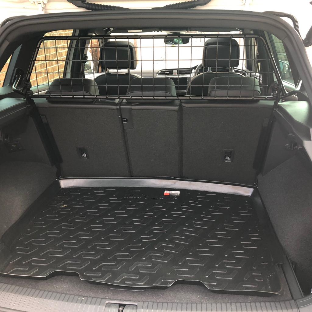 Genuine vw tiguan outlet dog guard