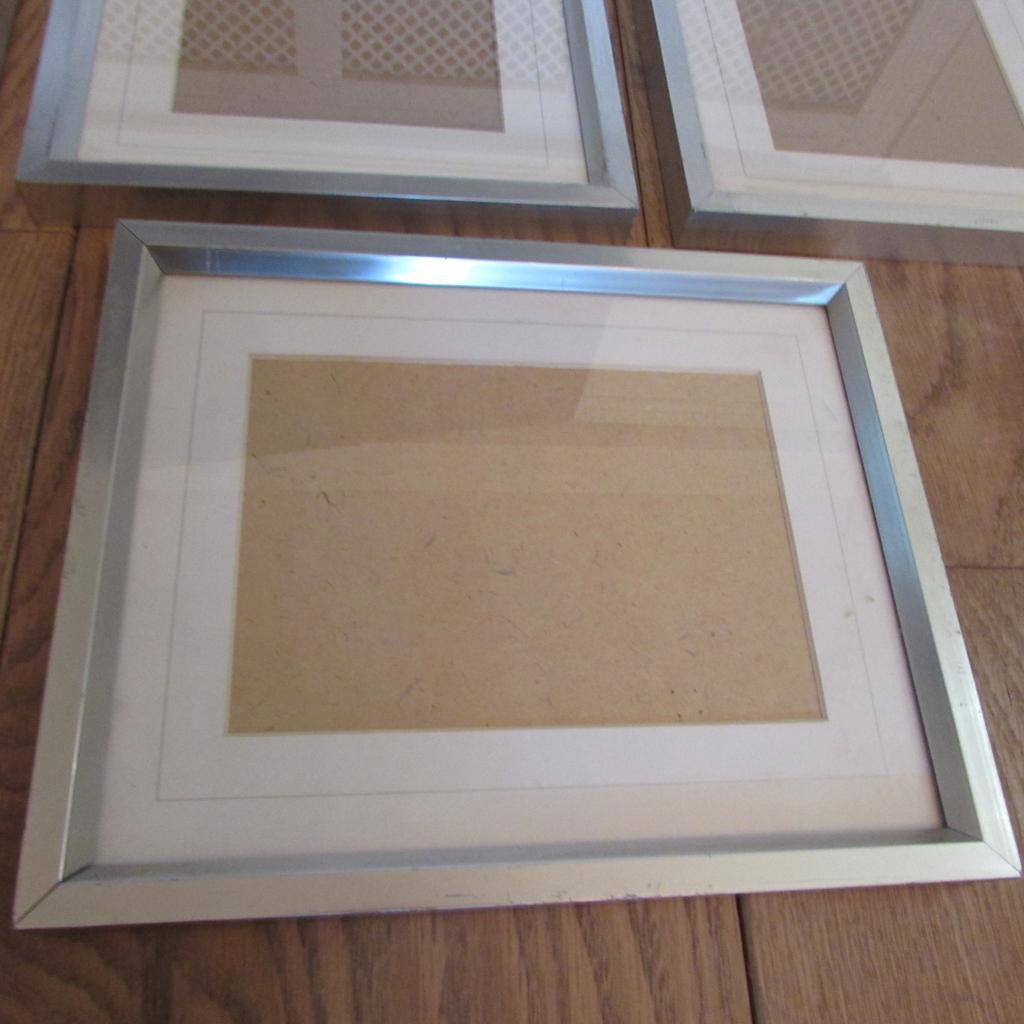 16 picture frames 8" x 10 " with mounts in DY2 Dudley for £15.00 for