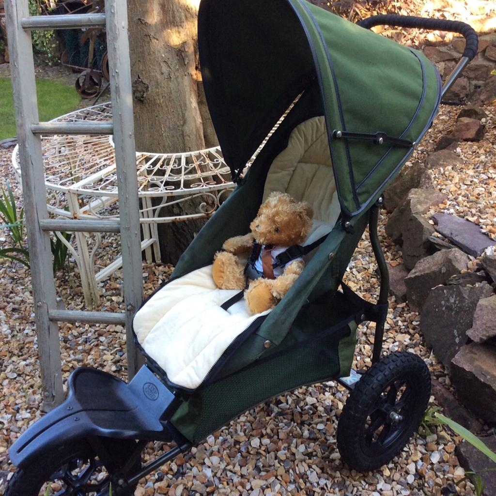 Land best sale rover pushchair